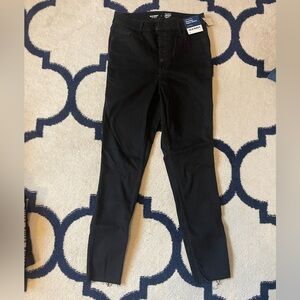 Old Navy Black Skinny Jeans NWT